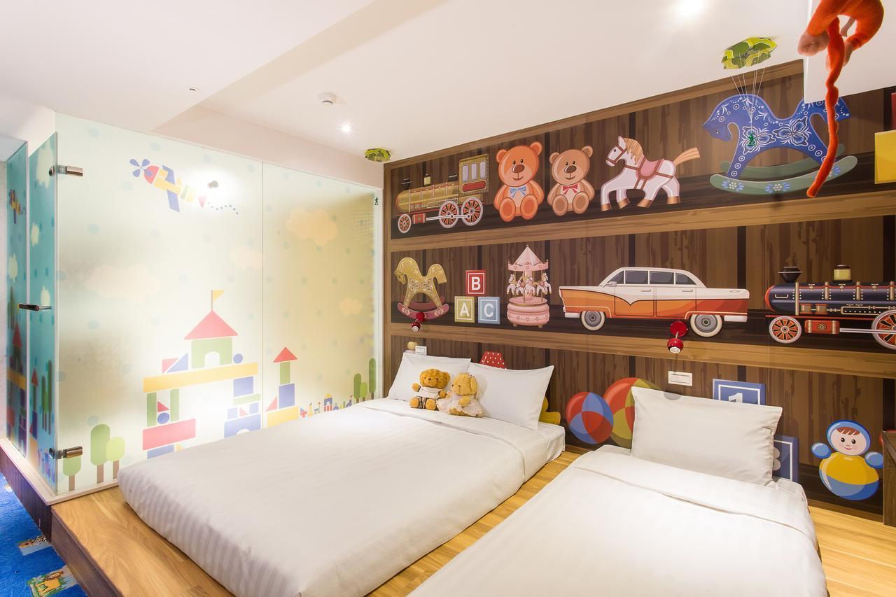 Rf Hotel - Sanchong Tajpej Zewnętrze zdjęcie