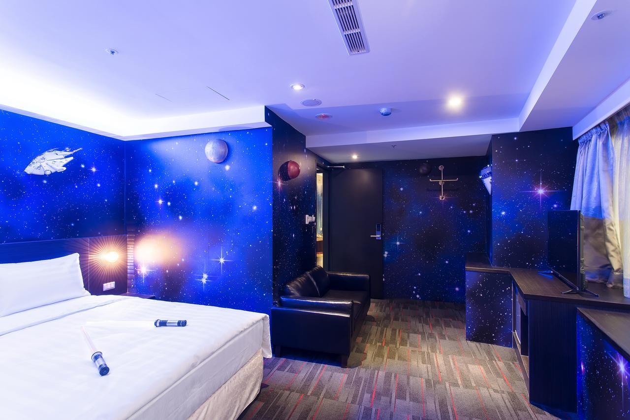 Rf Hotel - Sanchong Tajpej Zewnętrze zdjęcie