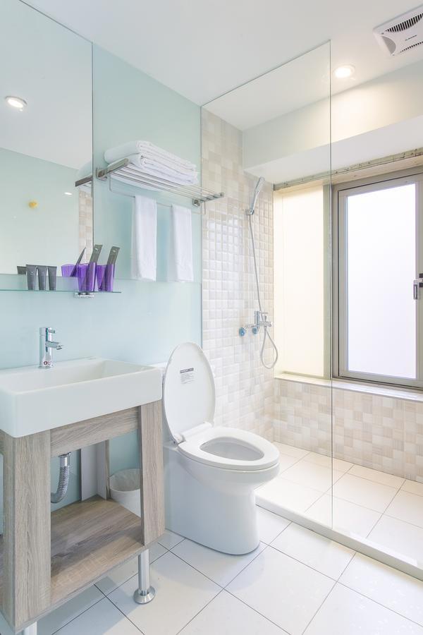 Rf Hotel - Sanchong Tajpej Zewnętrze zdjęcie